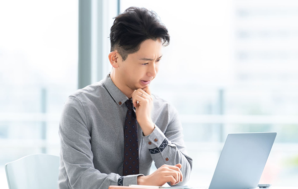 Windows Updateの適用処理が遅いときの原因と解決策